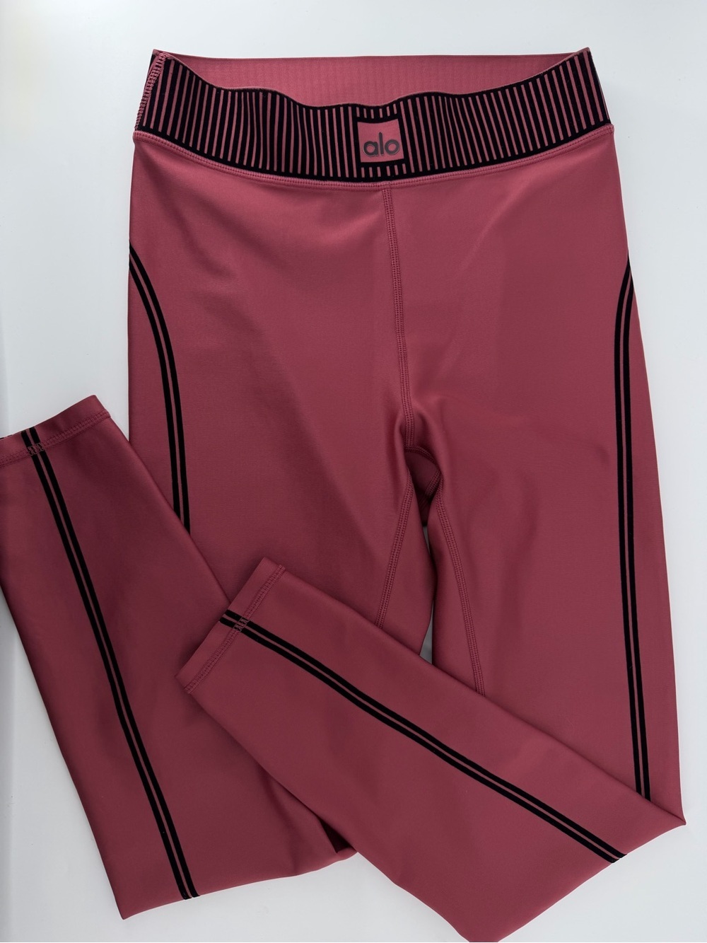ALO Yoga Dusty Rose Mauve Striped High-Waist Varsity Leggings Women’s Size S